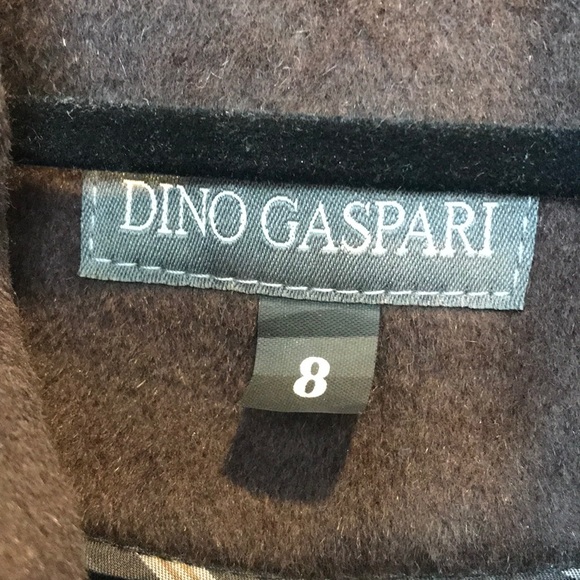 Women's overcoat - Picture 2 of 8